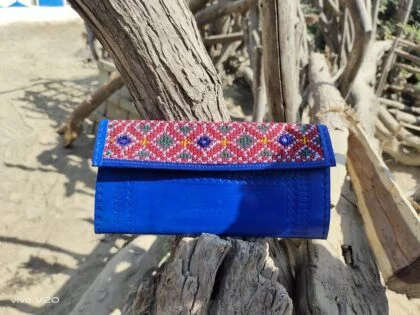 Handcrafted Kutchi Leather Wallet with Embroidery.