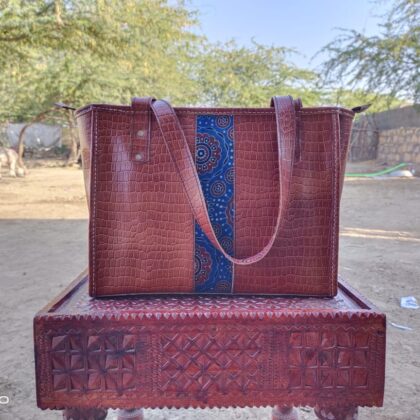 shalla's handicraft bags🍁 (@shallas_handicraft_bags) • Instagram photos  and videos